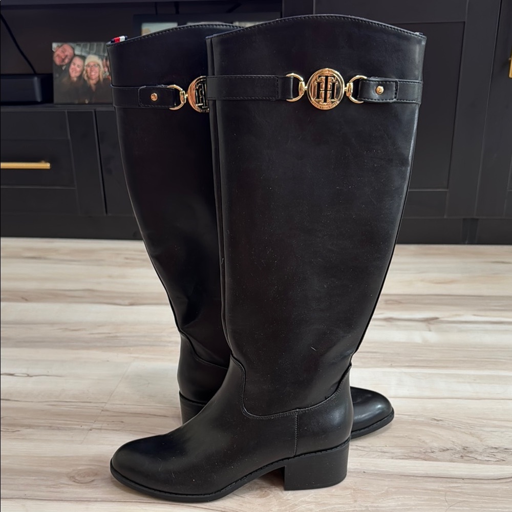 Tommy Hilfiger Imina Leather Knee High Boots in Black - Picture 2 of 9